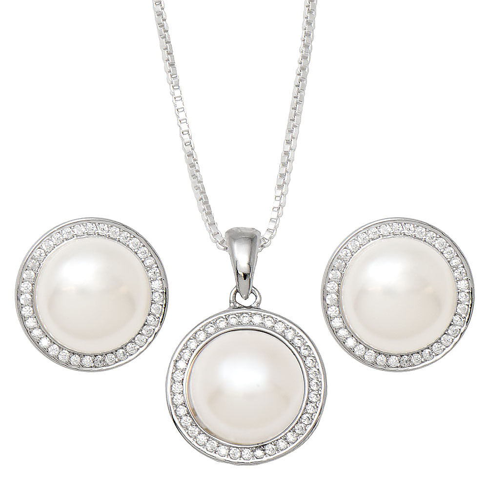 pearl stud necklace