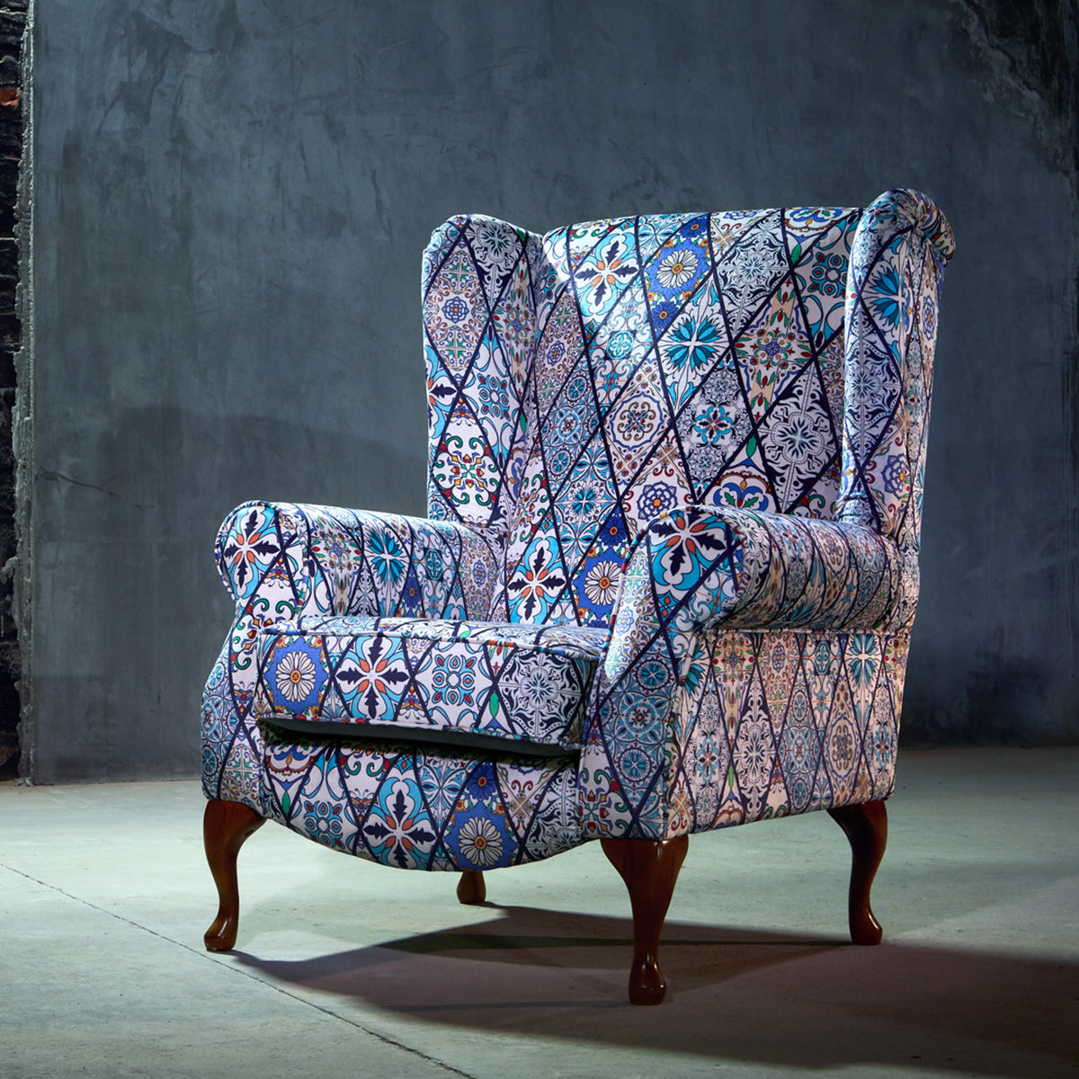 Traditional Blue Accent Chair