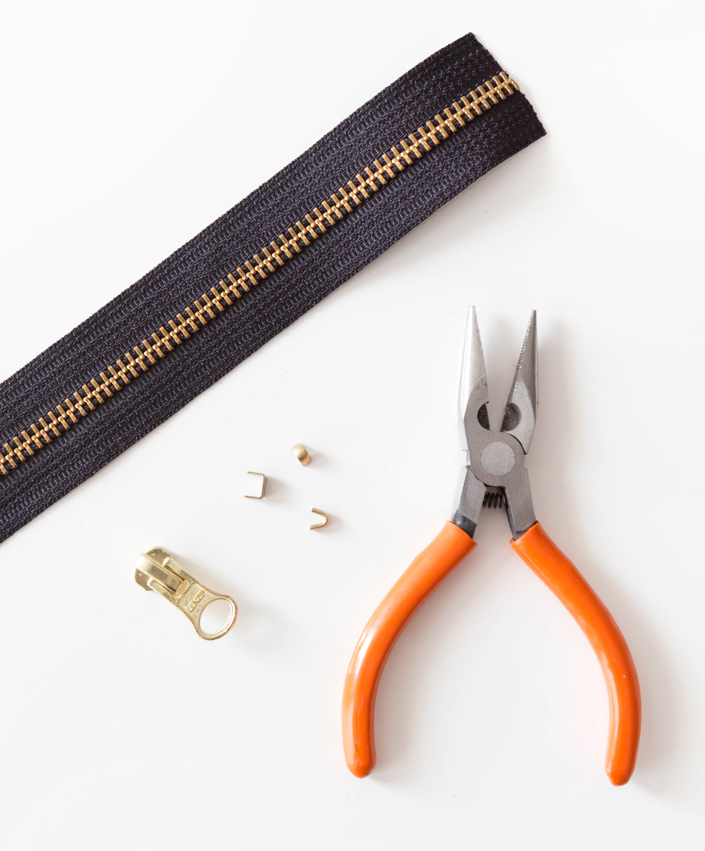 How to Make a Zipper | Grainline Studio