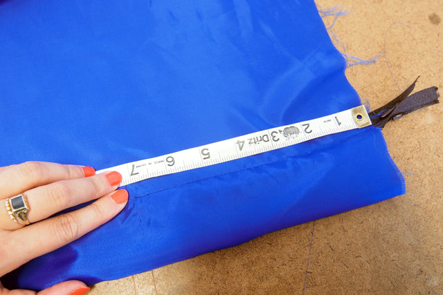 Sewing Tutorial | Zippers with Free Hanging Overlays – Grainline Studio