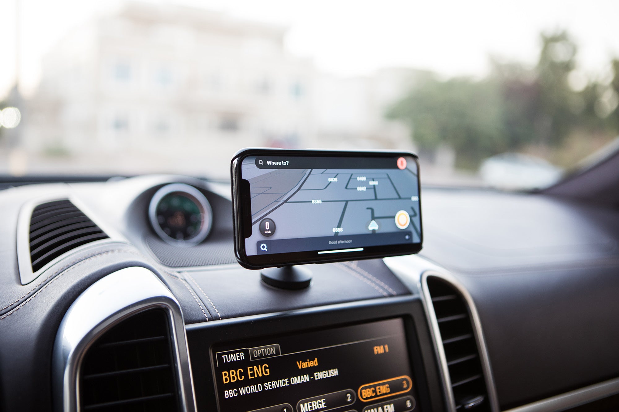 ClutchIt The Magnetic Phone Mount - Wiplabs