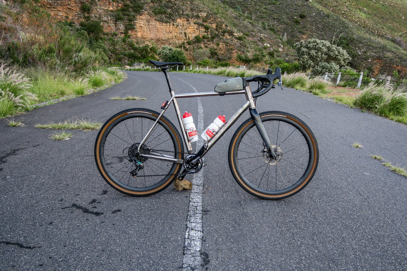 curve titanium bikes