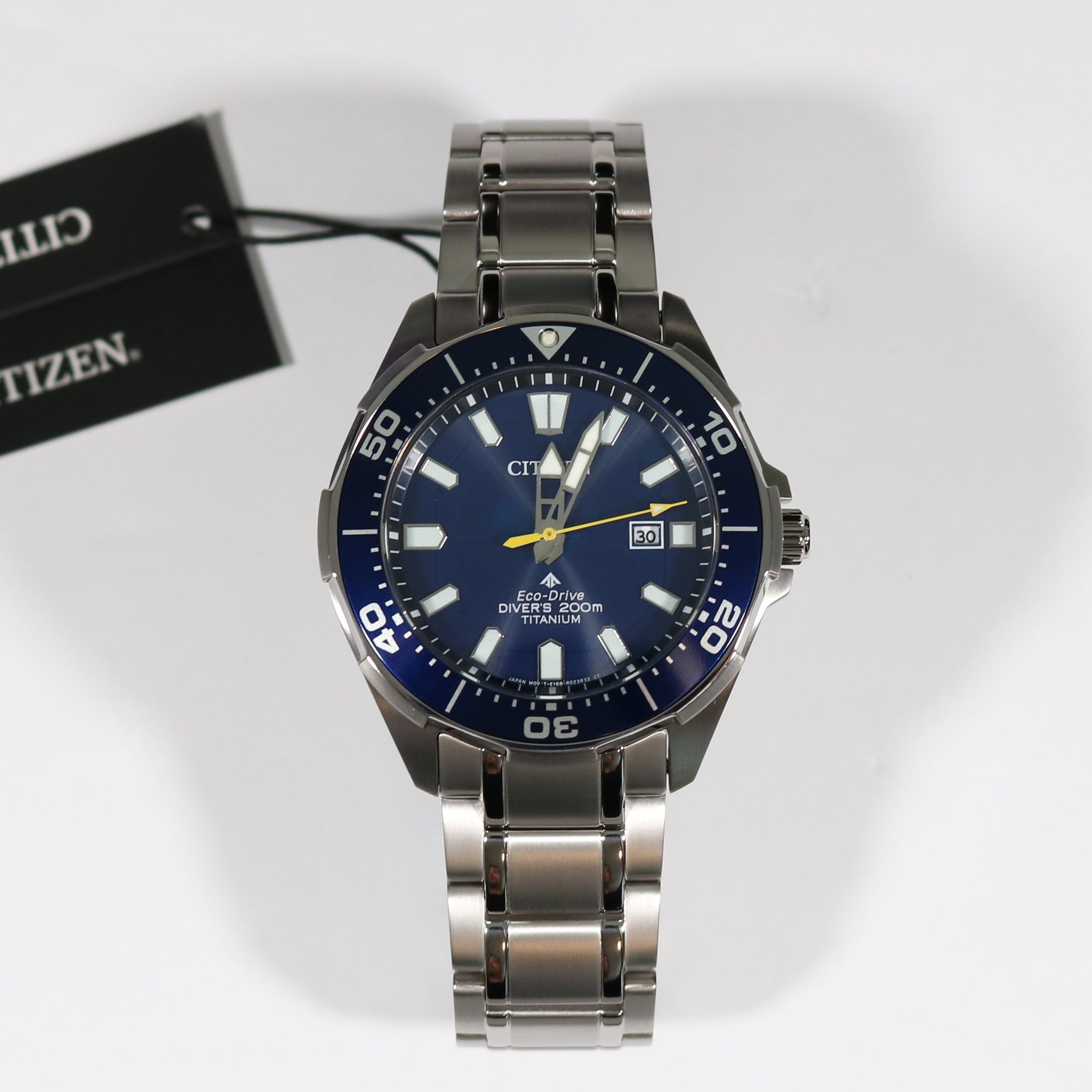 citizen eco drive divers 200m