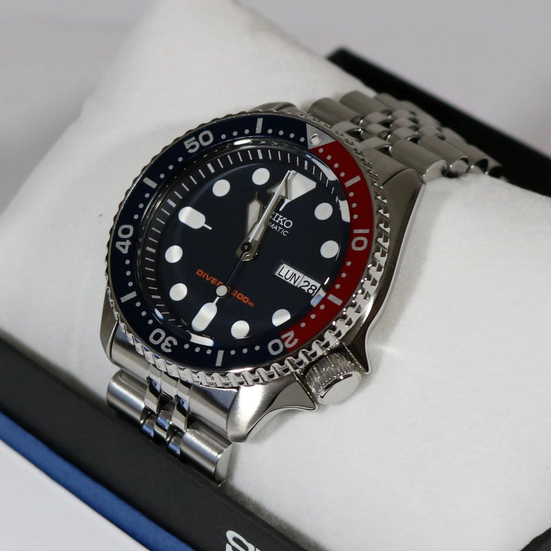 seiko automatic diver's 200m jubilee bracelet skx009k2 men's watch