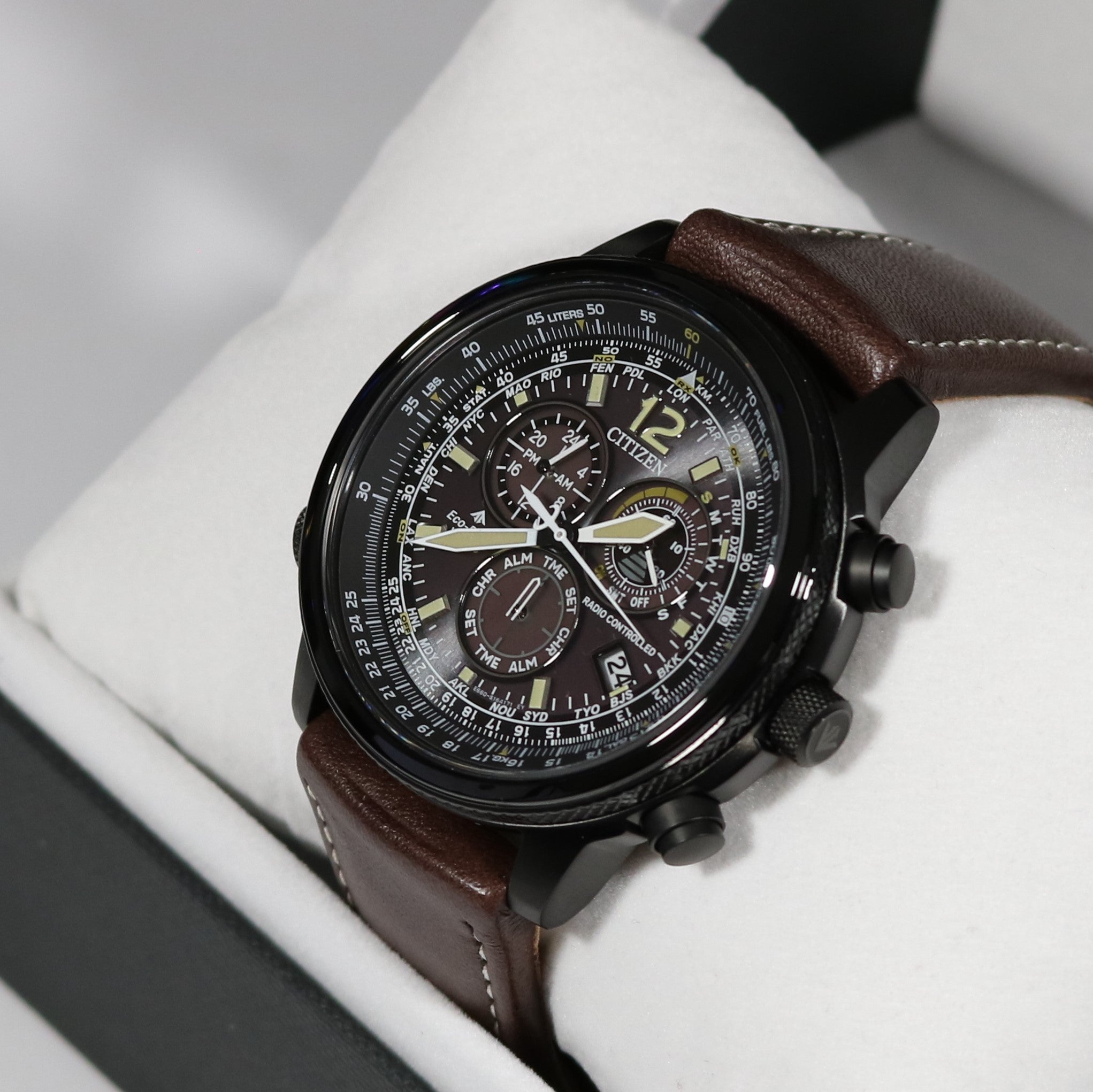 CITIZEN(シチズン) CB5865-15E 電波時計 エコドライブ