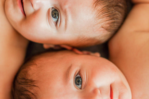 The Mom Store; Blog; Twin Babies; Photo by Kübra Kuzu on Pexels