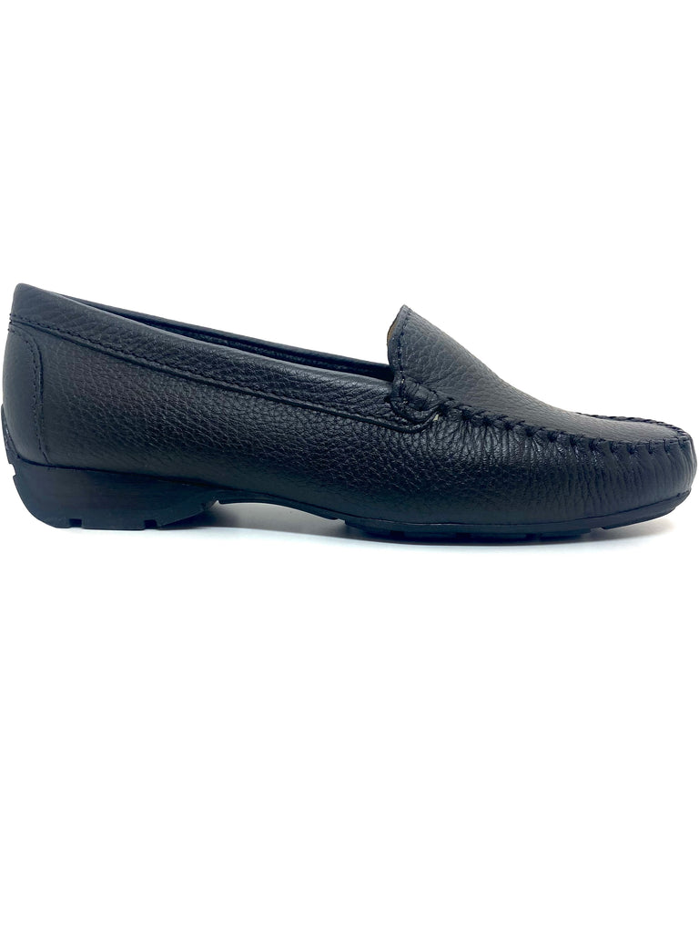 Maria Lya Tumbled Leather Loafer – Hobson Shoes