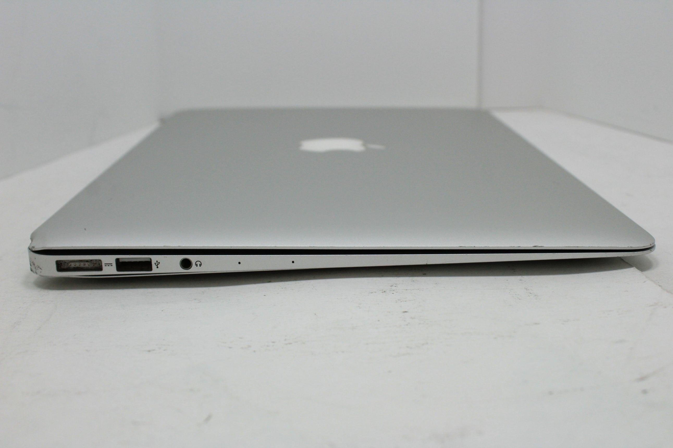 2015 macbook pro 13 4gb