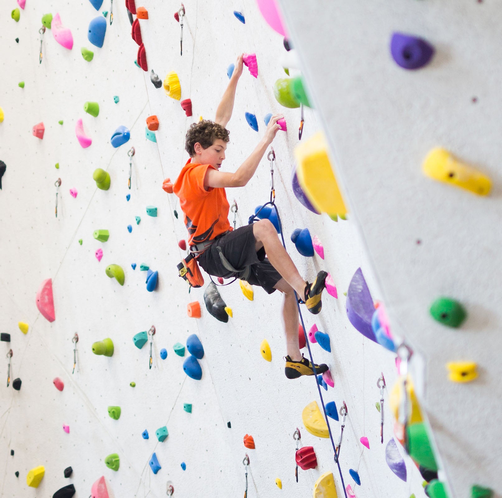 youth rock climbing shoes