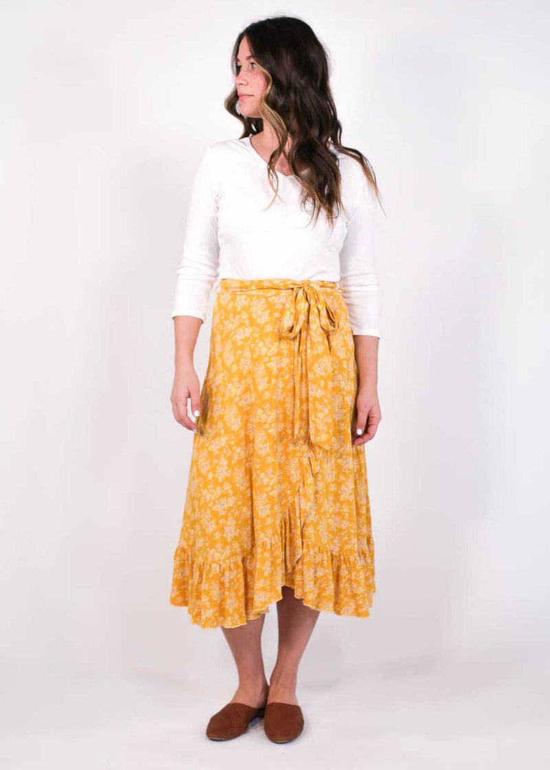 Lulu Petite Floral Skirt | Plume and Thread