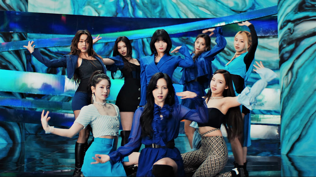 How TWICE's “Kura Kura” Outfits Had Our Heads Spinning