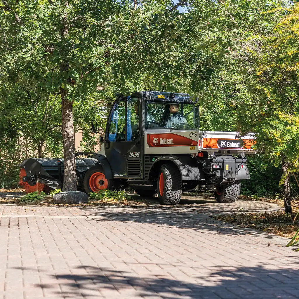 Bobcat UW56 All Wheel Steer