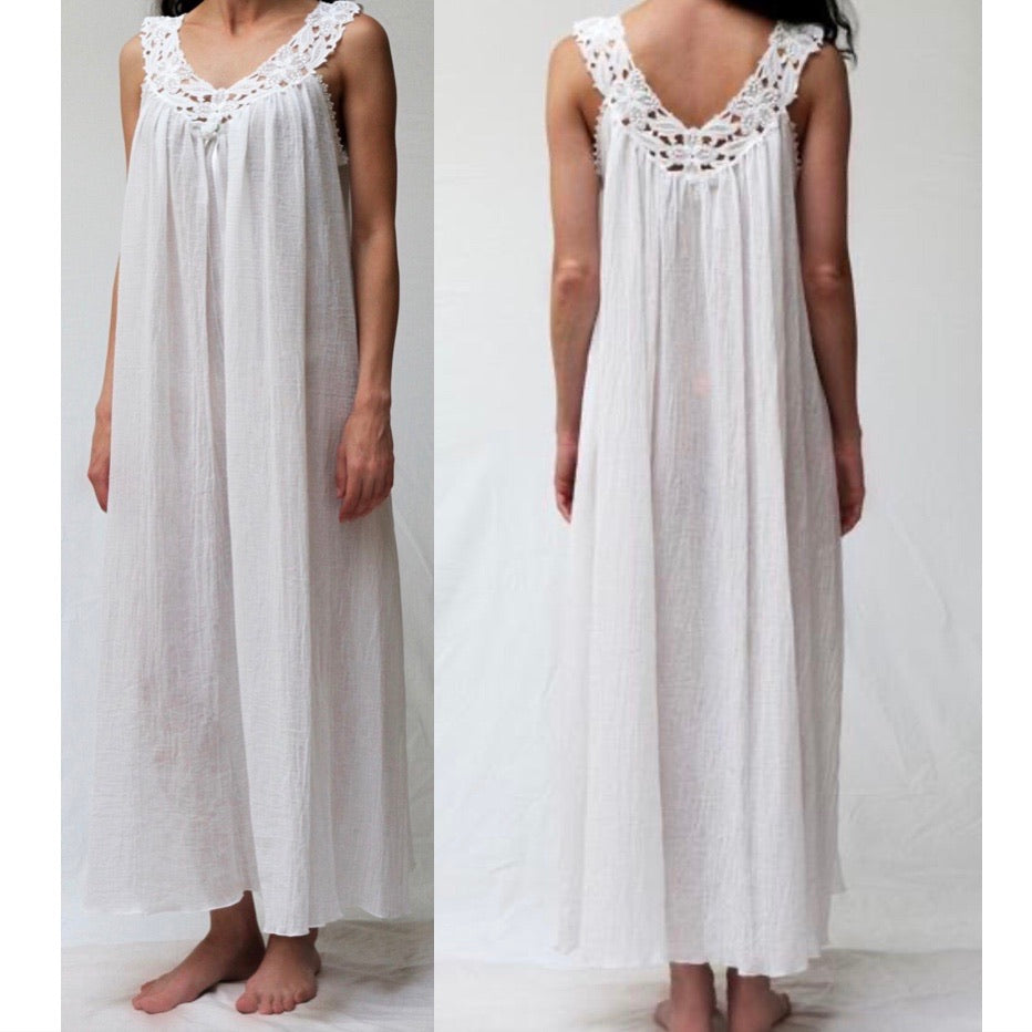 Louisette Cotton Gown with Lace | Maisonette Shop