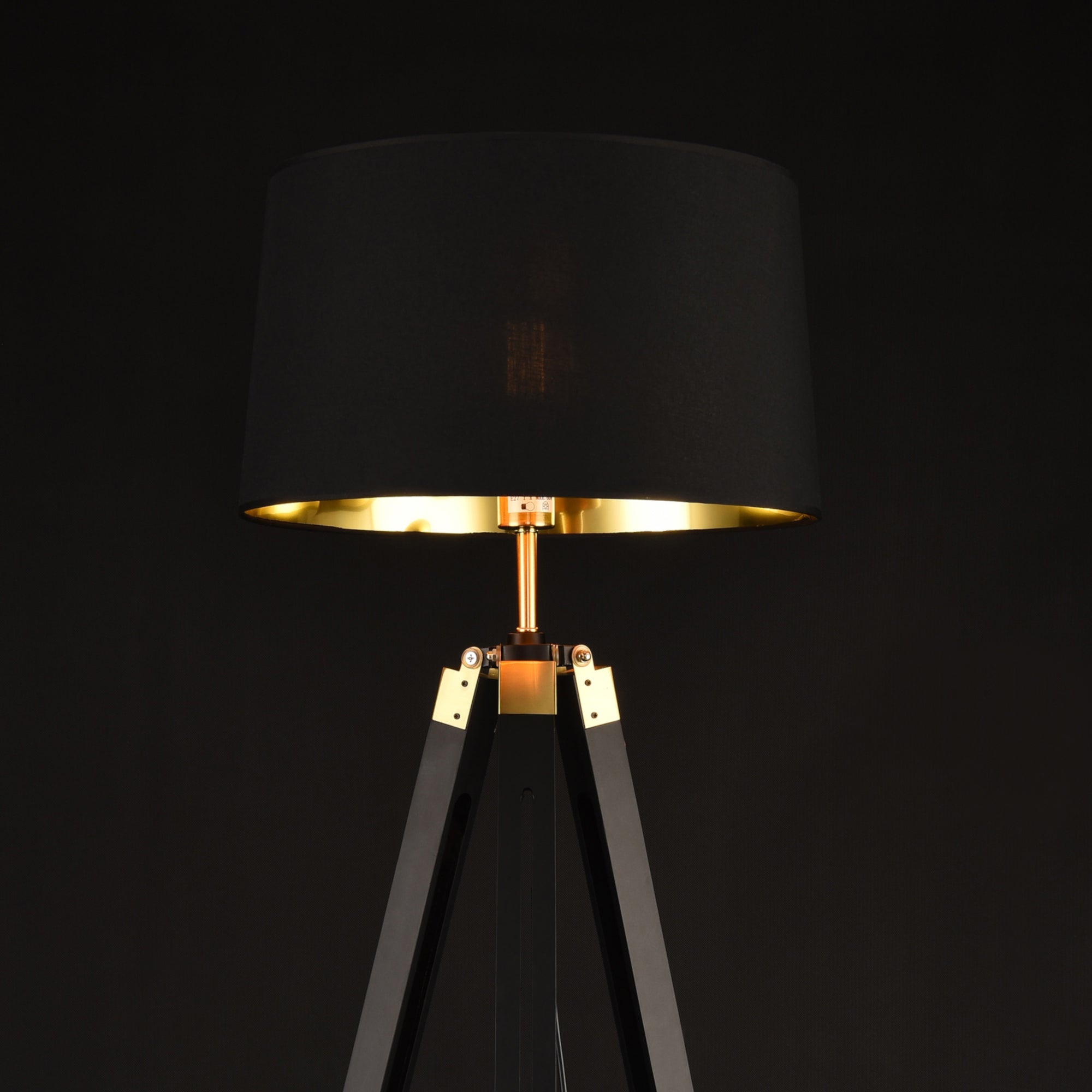 Lampe de sol - couleur noir - hauteur 145cm