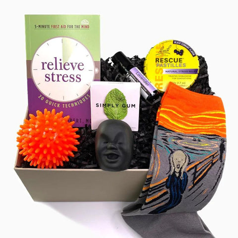 This stress relief gift is suitable for anyone who needs to relax. Carefully selected, each item is designed to help reduce stress. 