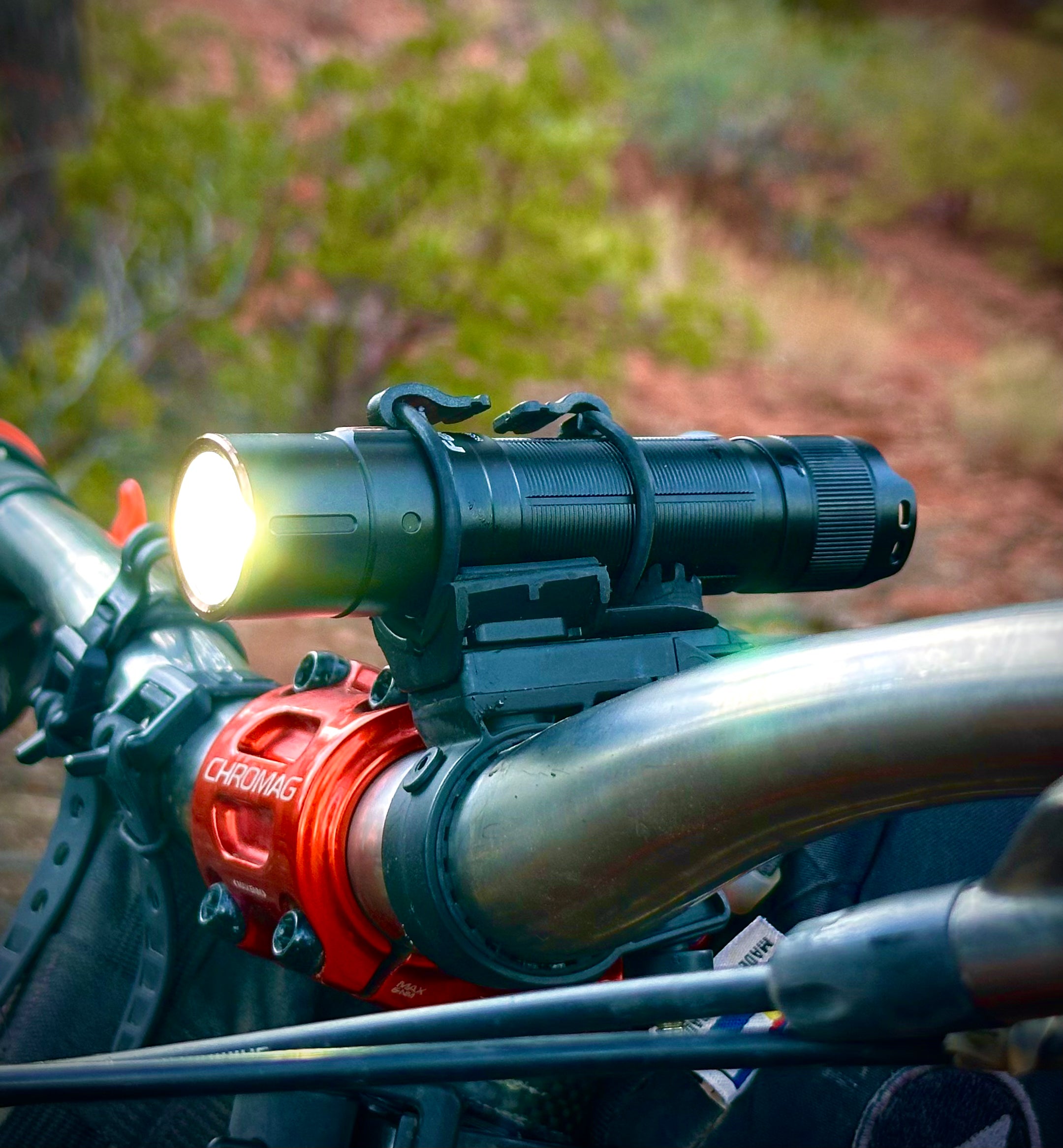 Flashlight Holder for Fenix QR Mounts