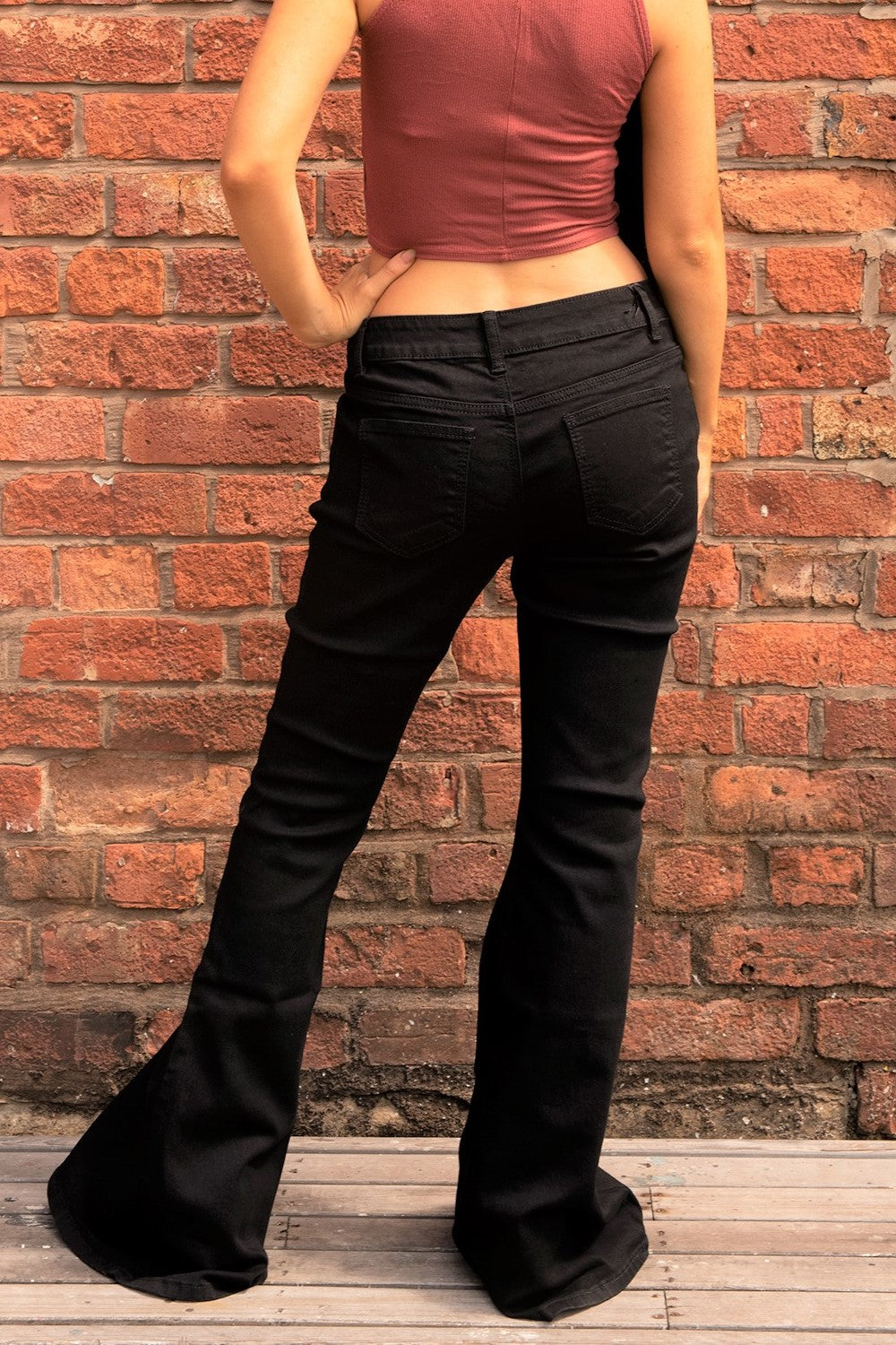 Wide Flared Jeans - Black – Glamour Outfitters