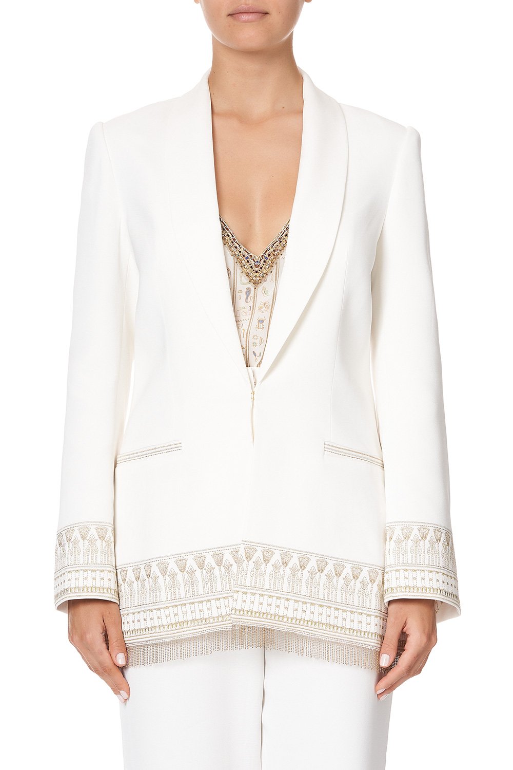 TAILORED MID LENGTH JACKET THE QUEENS CHAMBER – CAMILLA