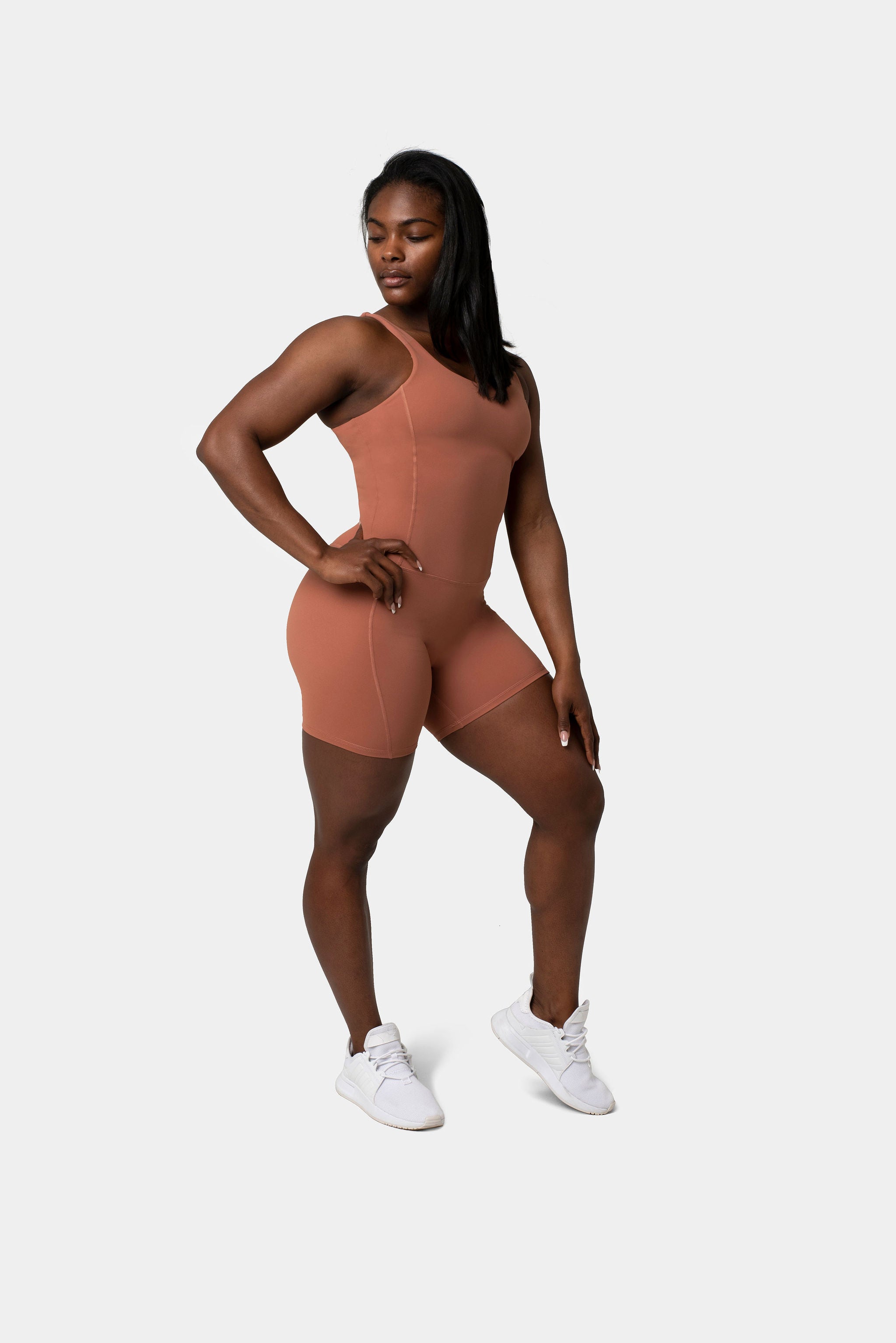 Cora Athletic Bodysuit - Pomegranate – Kamo Fitness