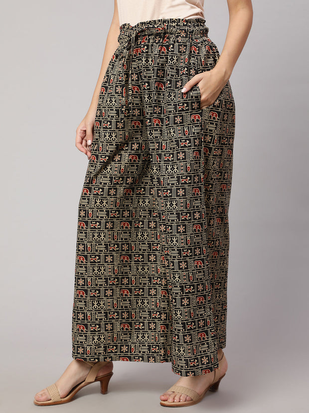 Women Black Wide Legged Printed Plazo With Side Pockets – Nayo Clothing