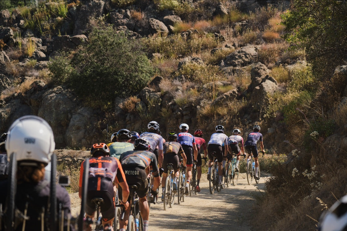 The peloton chasing the breakaway riders up Black Canyon, where the temperature would reach 100 degrees later in the day.