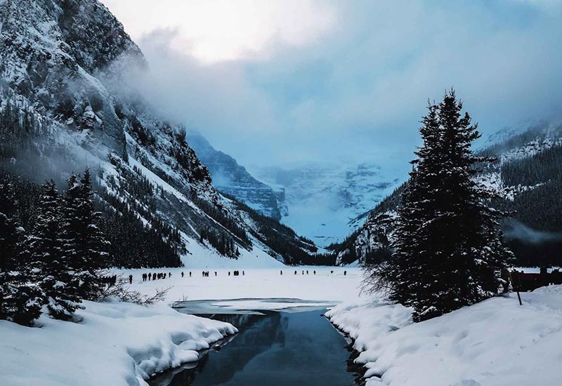 Best Banff Canada Winter Honeymoon Destination
