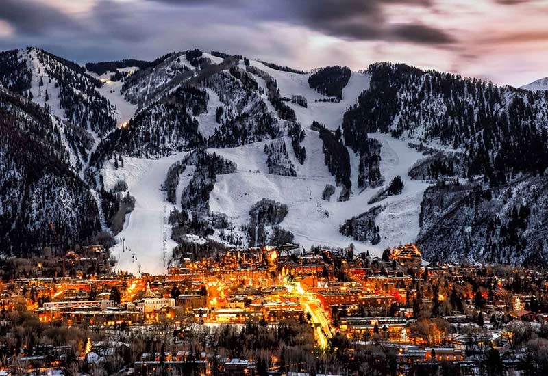 Best Colorado Winter Honeymoon Destination