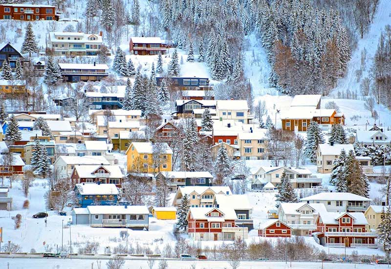 Best Tromso Norway Winter Honeymoon Destination