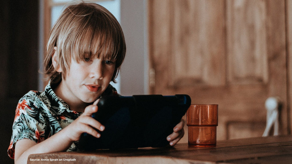 kids prolonged screen time