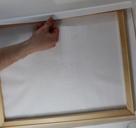 how to stretch the paint by numbers canvas to a wooden frame