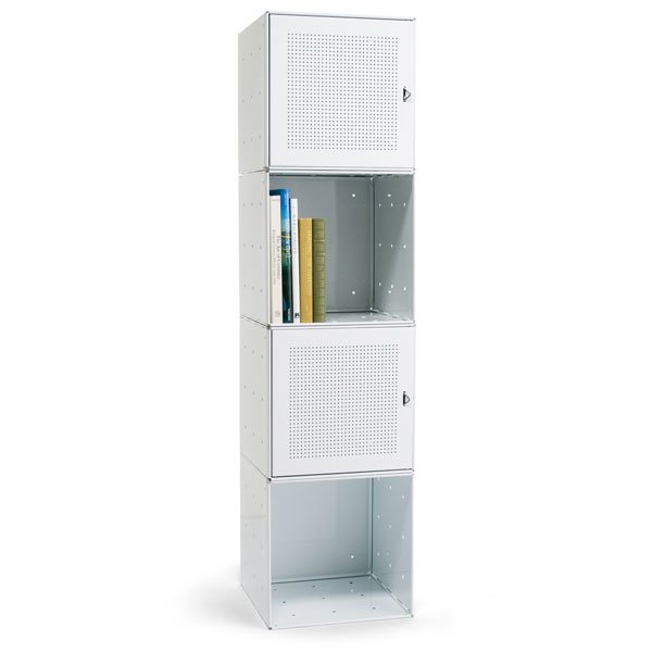 Enameled QBO Steel Cube Tower