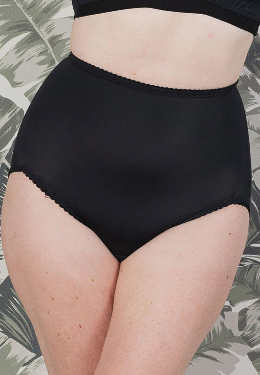 What Katie Did High Waisted Harlow Peach Knickers – RetroEsque