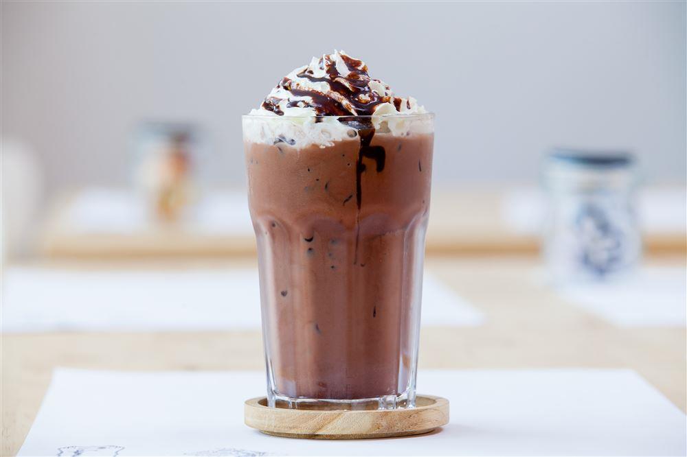 chocolate milkshake image