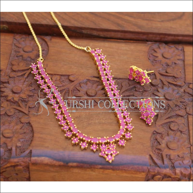 Necklace with Ruby in 10kt Yellow Gold