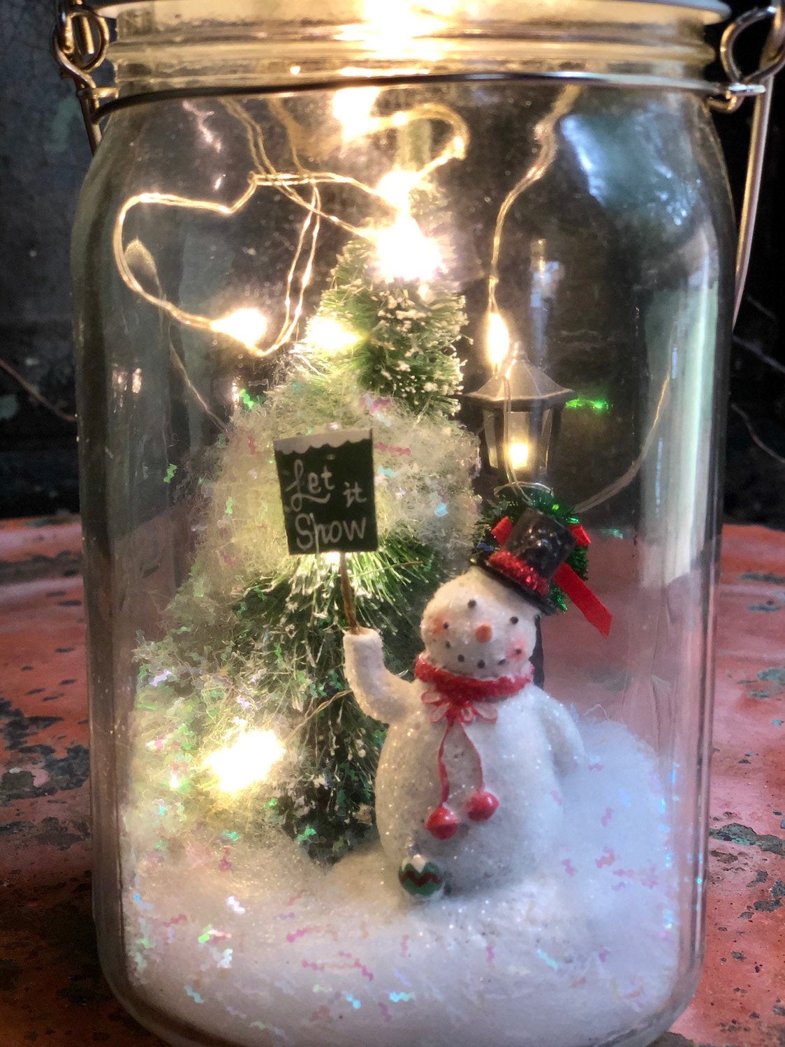 The Jolly Mason Jar Dry Snow Globe With Lights - Crested Perch