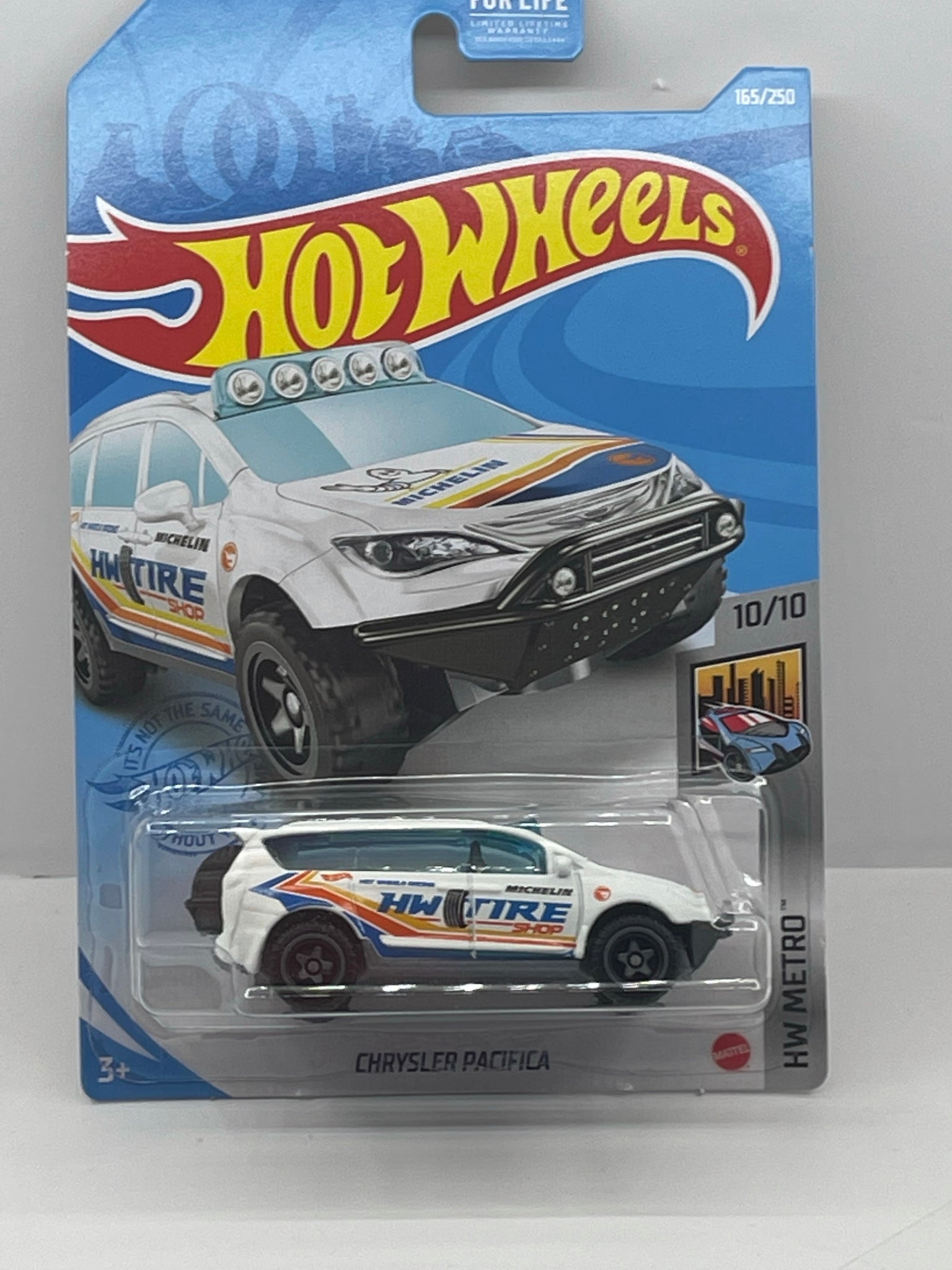 chrysler pacifica hot wheels treasure hunt