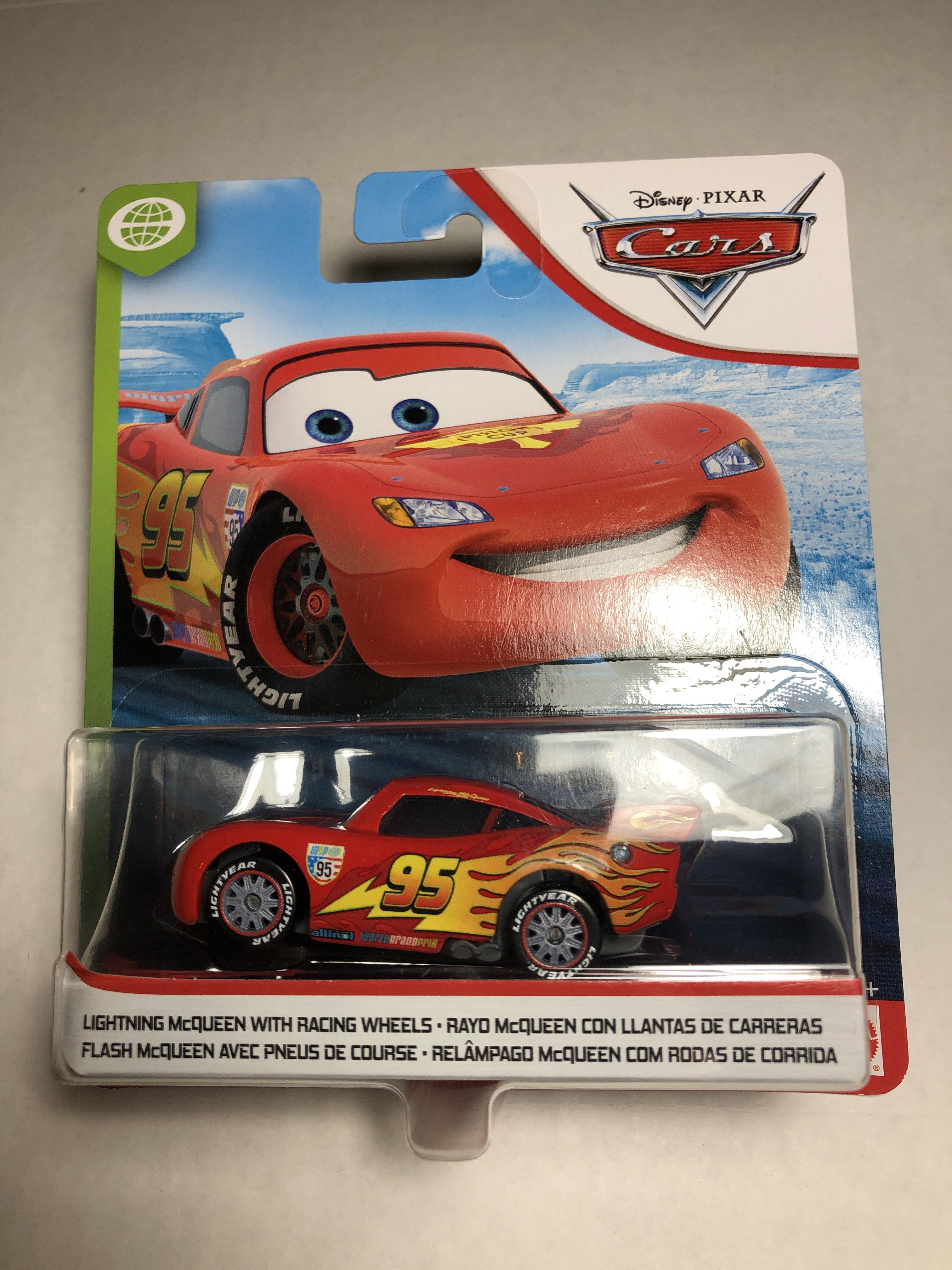 disney pixar cars lightning mcqueen with racing wheels