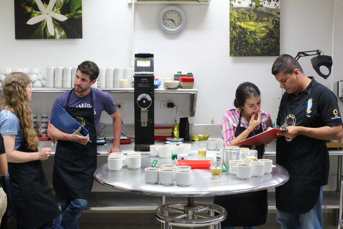 The cupping lab in Caicedonia