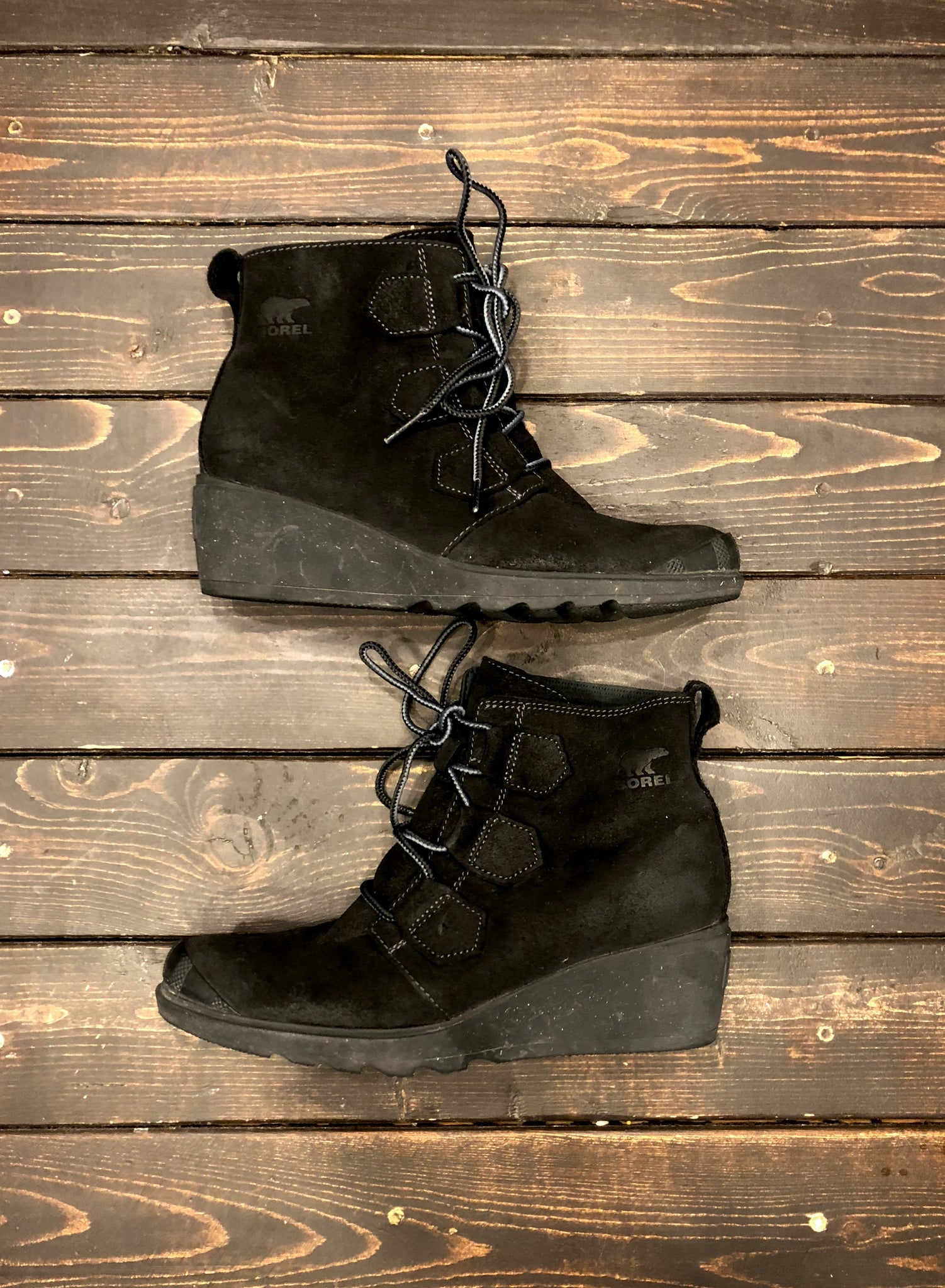 sorel toronto lace boot