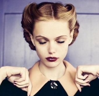 How to do 1940s Victory Rolls  1940s Hair Styles  Cliphair UK