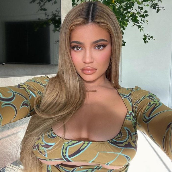 Kylie Jenner Hairstyles: Wheat Blonde
