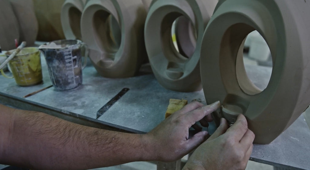 Making Ceramic urns for ashes by Pulvis Art Urns.