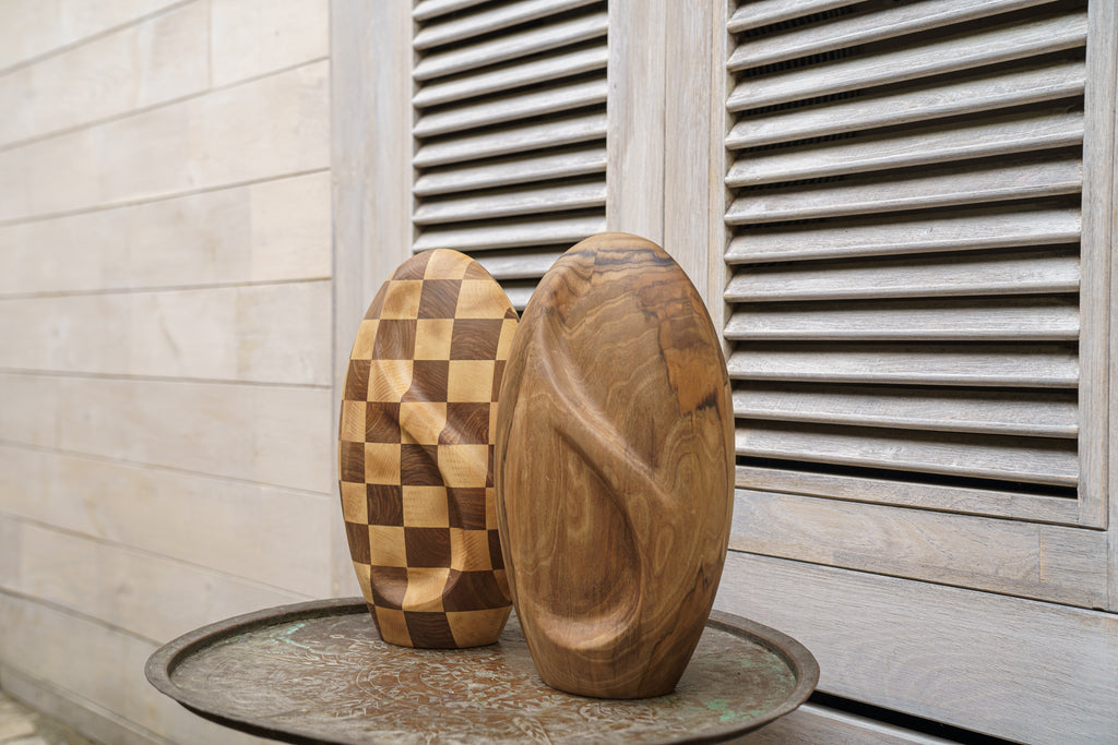 Wood Urns for Ashes by Pulvis Art Urns. Handmade Walnut Urns for ashes