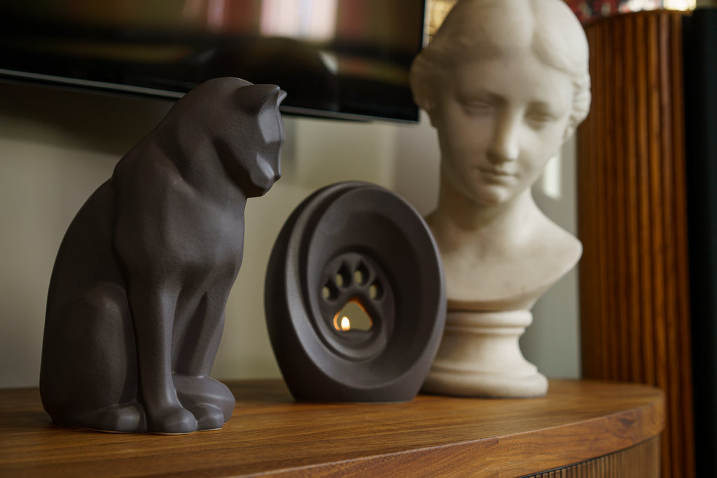 Pet Cremation Urns by Pulvis Art Urns