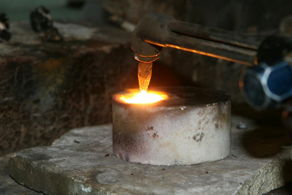 What happens to jewellery during cremation? What we need to know ?