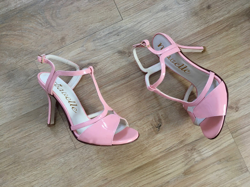 peach high heel shoes