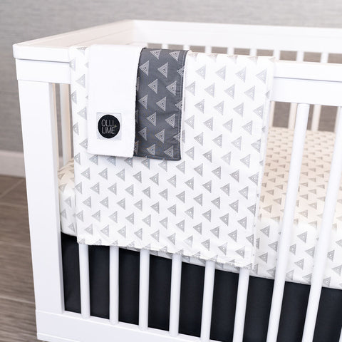 My Little Hat + Tops for Tops Deluxe Crib Bedding Set