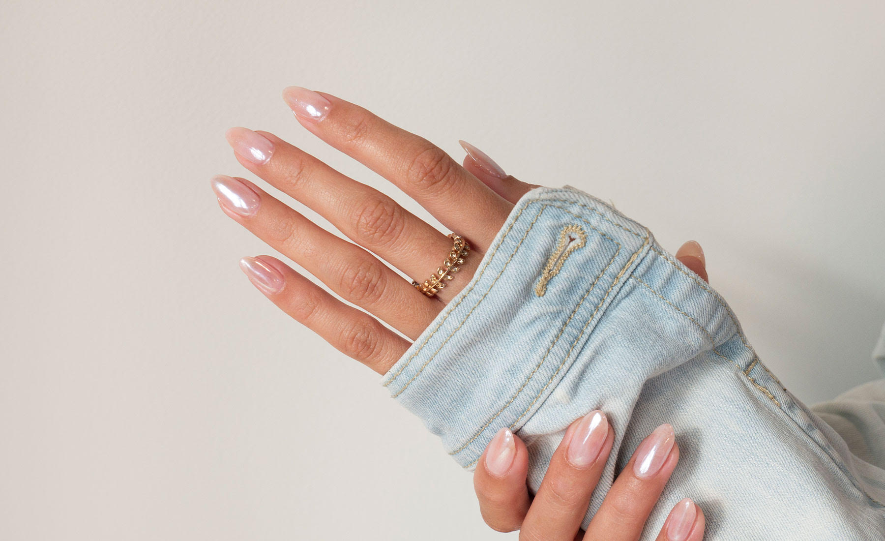 Gelous Hailey Bieber gel manicure using Sugar Glazed Gel Nail Polish & Chrome Powder Pack - photographed in New Zealand on model