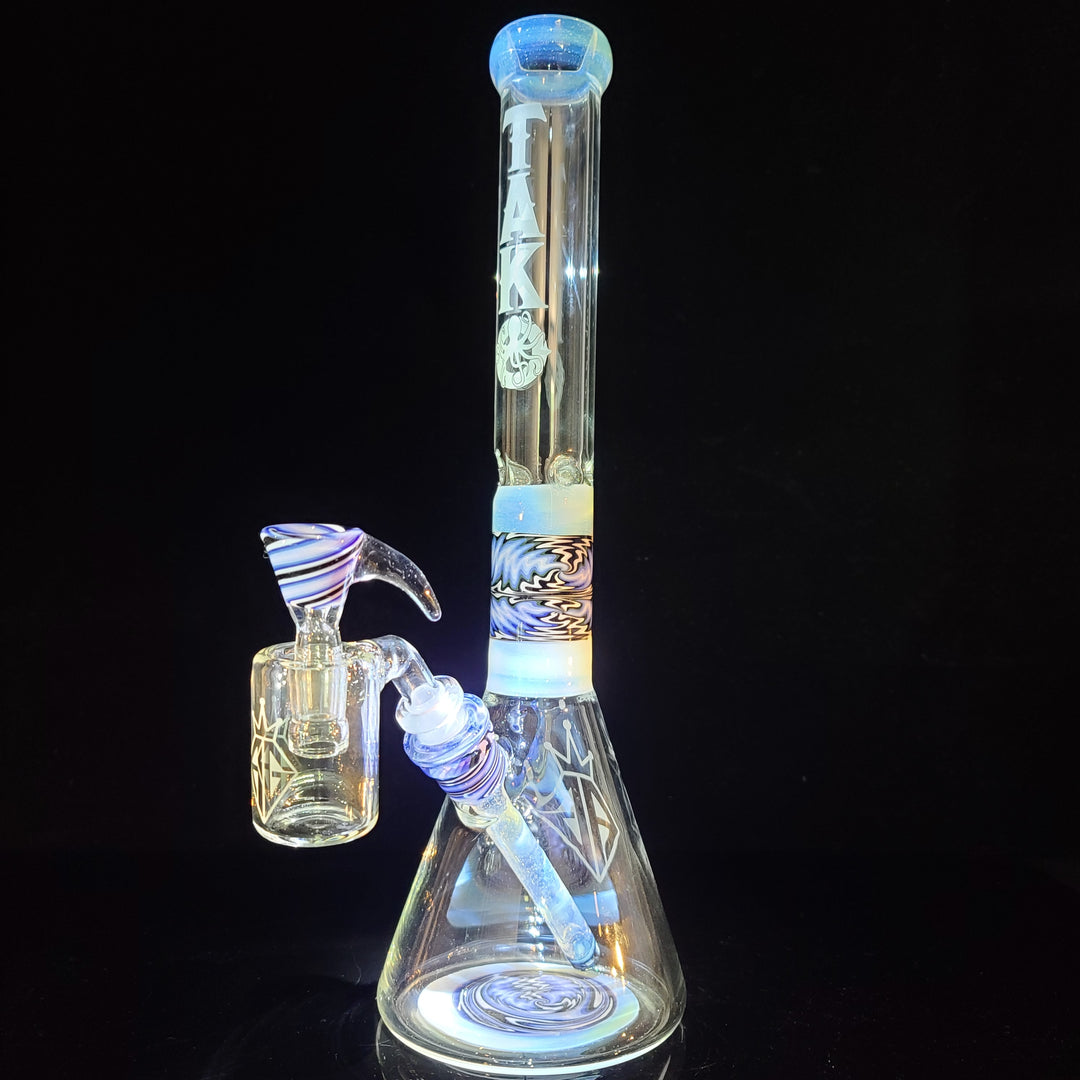 The Top 5 Advantages of Using a Bong – Tako Glass