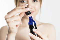 The Difference Between Oil-based and Water-based Serums
